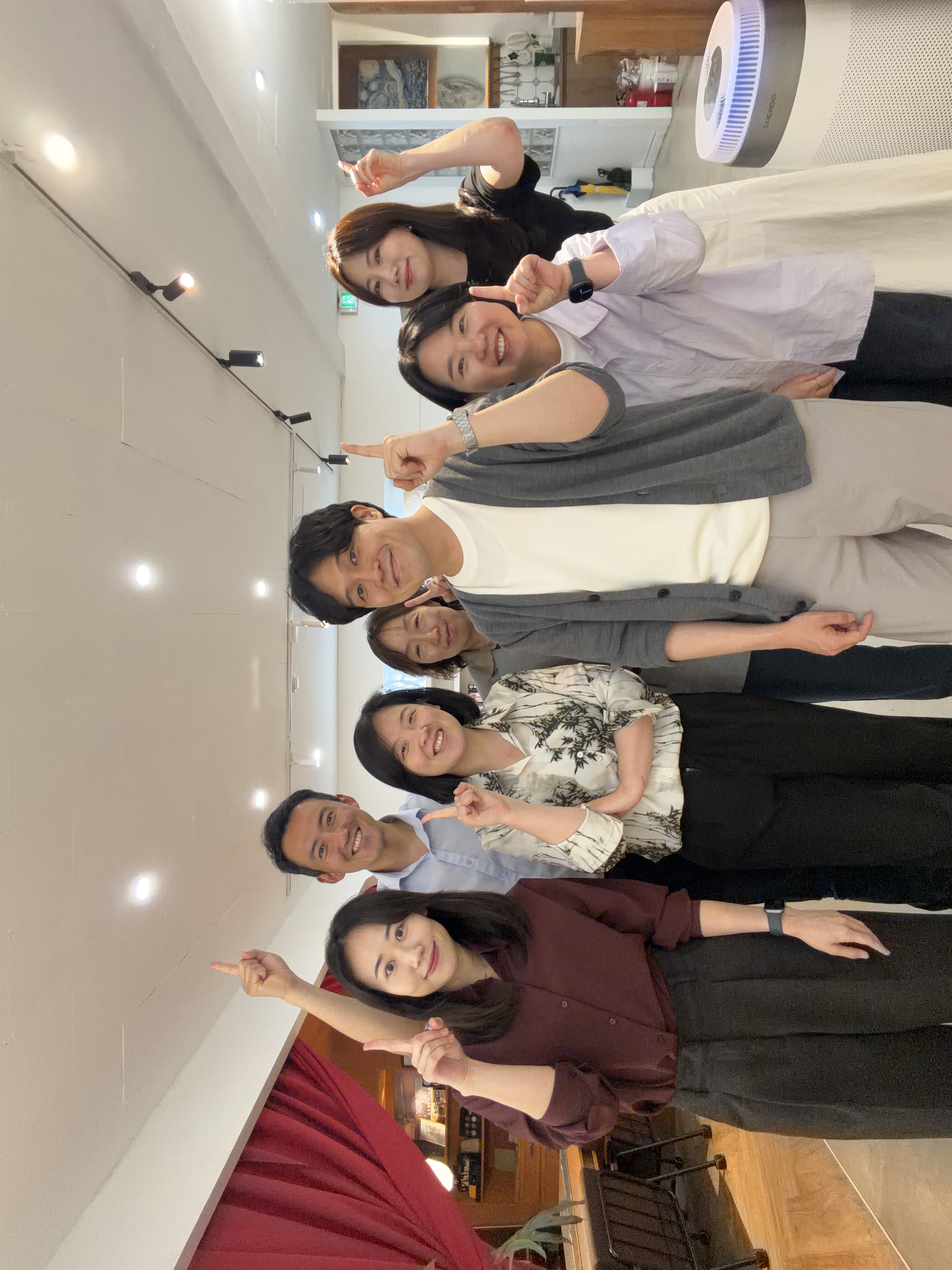 주력 강의 재설계 과정 1기 참가자와 전종목 강사님 단체사진